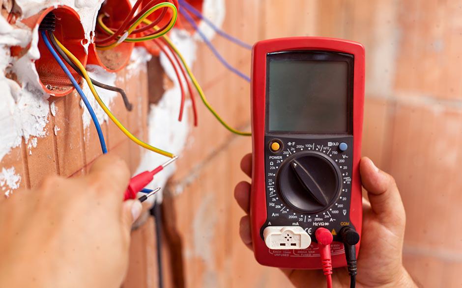 électricien dans le bâtiment Lamorlaye